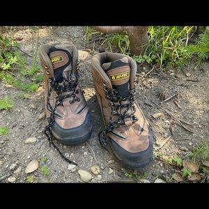 Men’s Like New Hi-Tec hiking boot